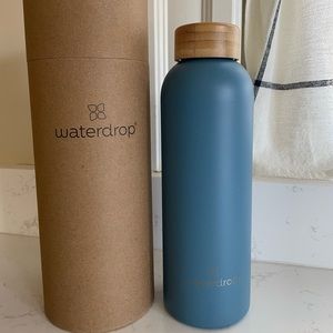 Brand new Waterdrop bottle